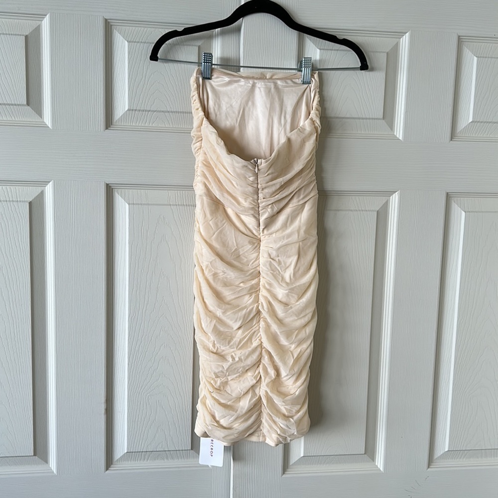 Cream Rouched Bodycon Dress - Picture 3 of 4
